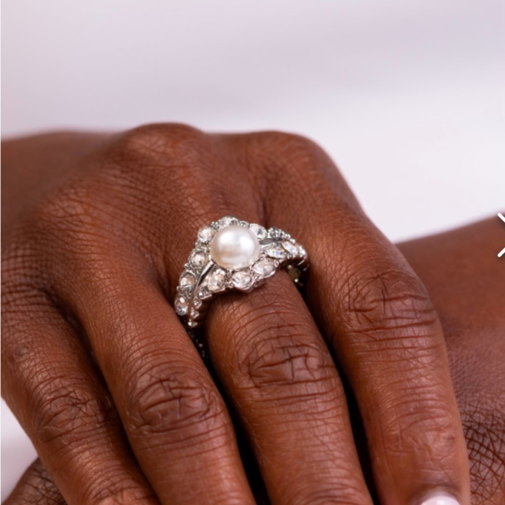 Titanic Tango - White Ring
